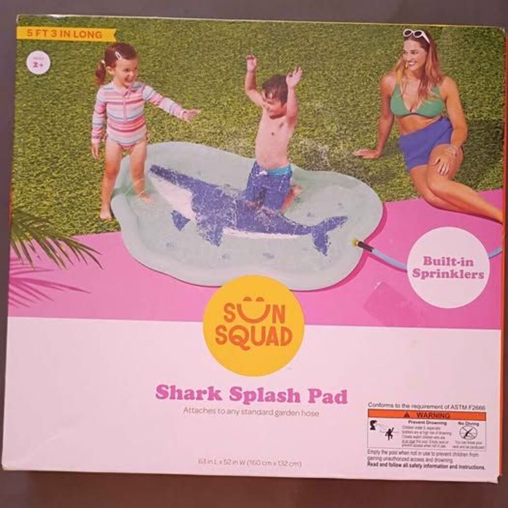 NEW Sun Squad Shark Splash Pad 63in x 52in Sprinkler Outdoor Water Play